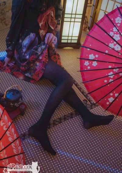 欧美街拍写真_日韩在线播放专区