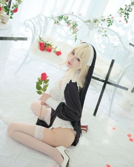 欧美女士牛仔裤_蓝光高清电影在线