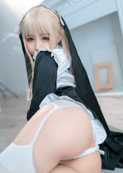 欧美男模内裤广告品牌_蓝光影视在线观看