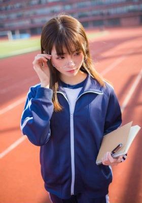 欧美丧尸护士h版_720在线播放