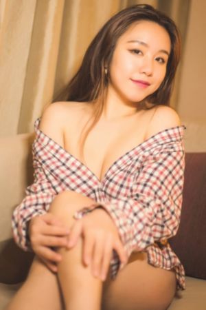 女教师潮喷弄出白浆动态图_1080手机免费观看完整