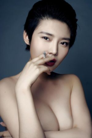 欧美久久免费一级a片_高清日韩电影在线