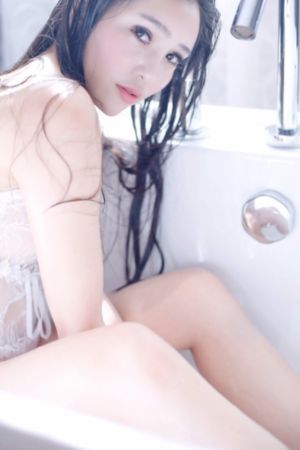 欧美女人挤奶_国产剧高清完整版播放