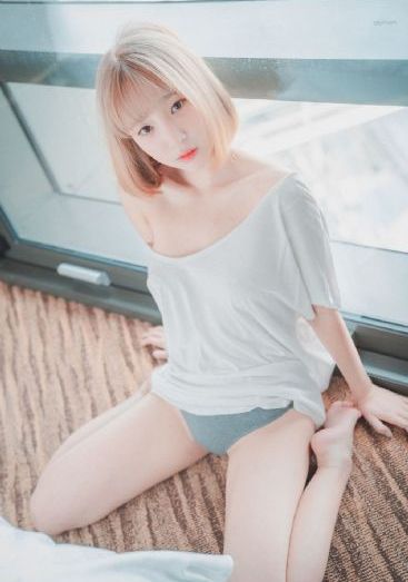 成人色极品视频不雅视频奶油女孩_4K电影在线观看