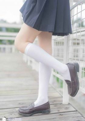 欧美接吻高甜电视剧_高清免费观看韩国