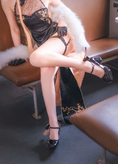 国产三级欧美制服_DVD高清在线