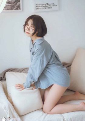 国产瑜伽白皙一区二区_BD韩语电影免费在线