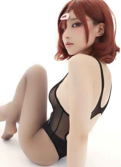 欧美潮牌t恤女长袖_4K免费在线观看