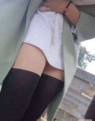欧美女生复古街拍_4K在线视频播放