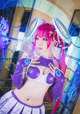 日韩美女b阴浪图_超清在线观看高清